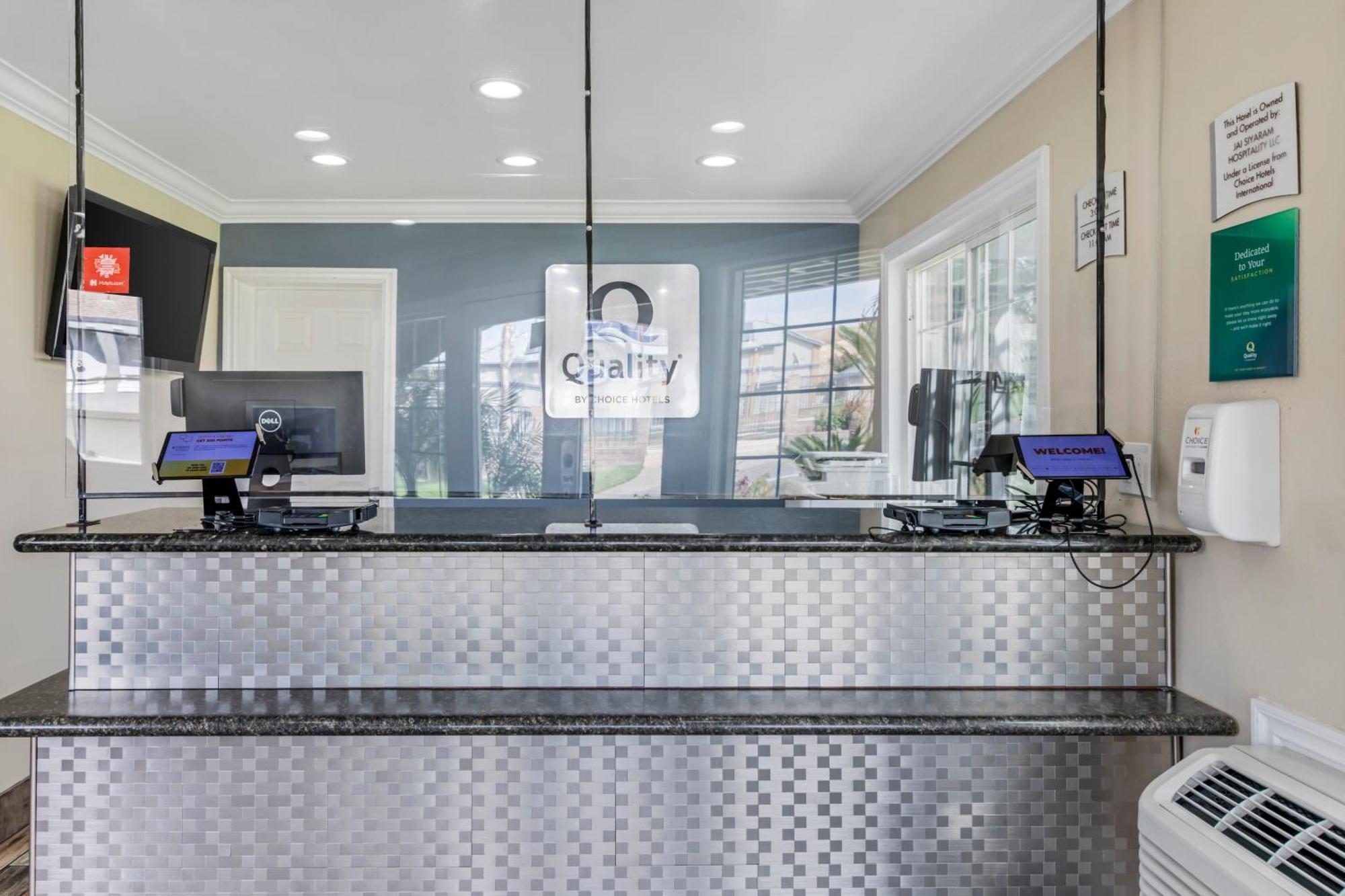 Quality Inn Kettleman City near Hwy 41 Bagian luar foto