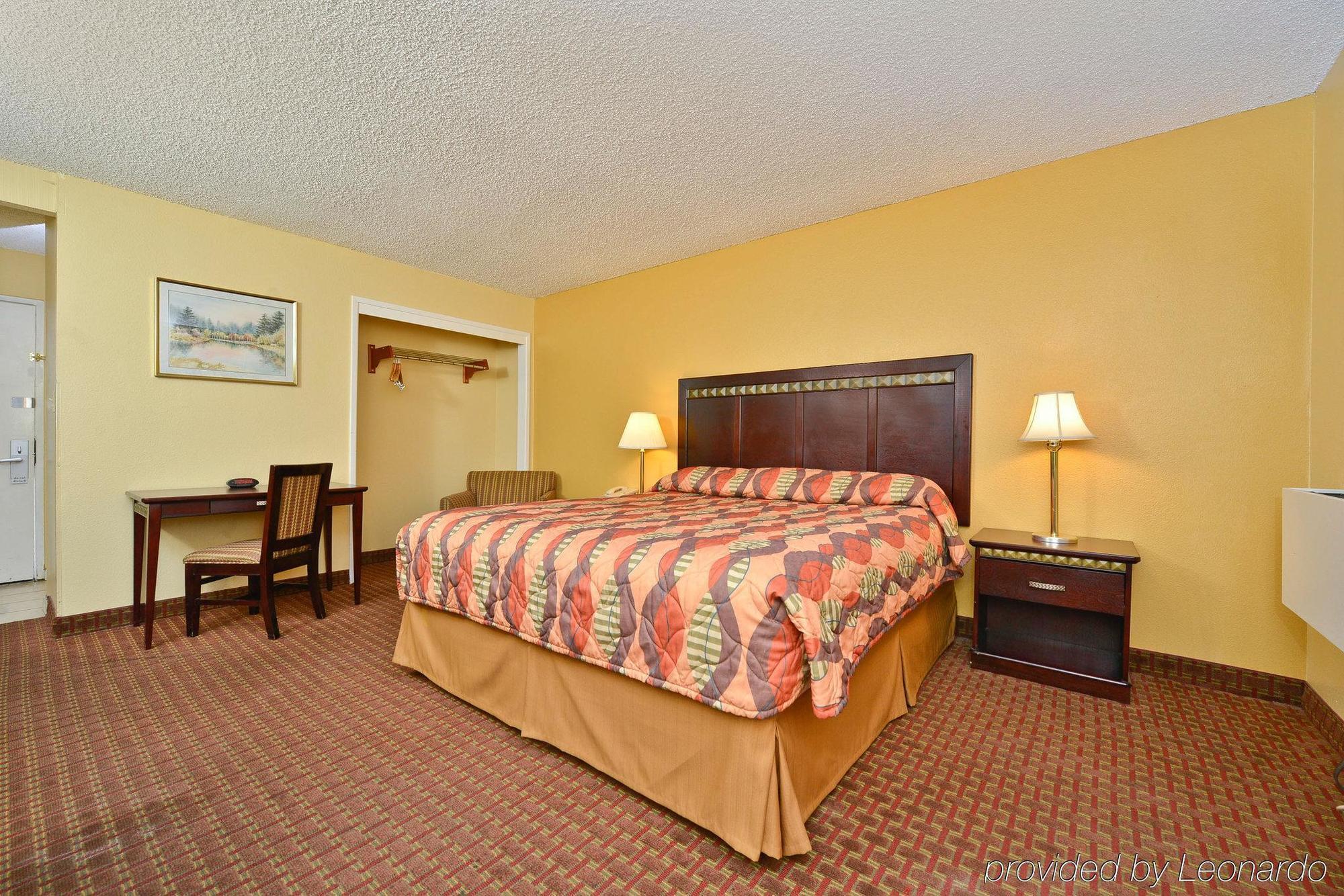 Quality Inn Kettleman City near Hwy 41 Bagian luar foto